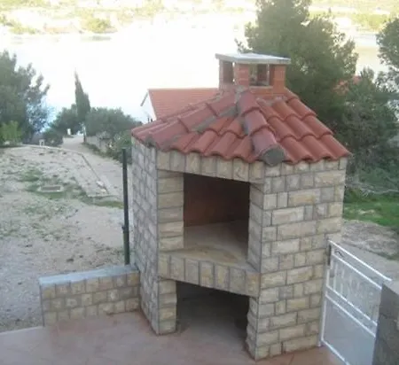 Apartment In With Sea View, Balcony, Air Conditioning, Wifi Grebaštica