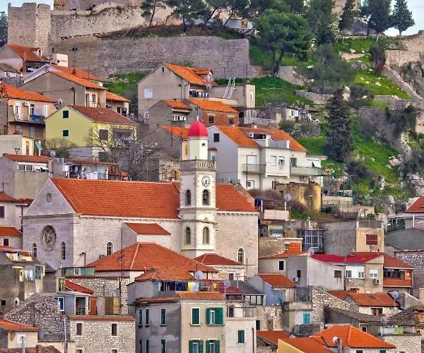 In With Sea View, Balcony, Air Conditioning, Wifi *